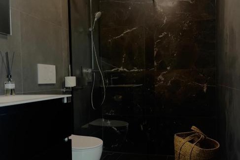 De Waal Bed & Breakfast | Wiltsangh Texel Tuinsuite Black