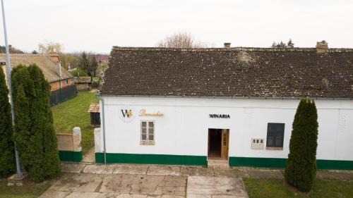 Erdut House | Pet-Friendly Comfort at Winaria: Perfect for Families