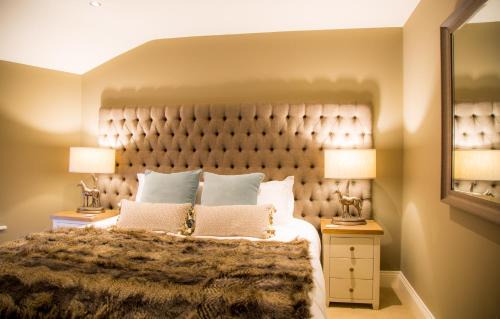 Preston Hotel | Experience Winckley Stays: Family-Friendly with Hot Tub