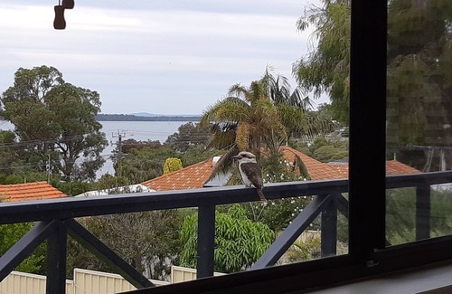 Dawesville House | Relax in Dawesville, Mandurah with Stunning Ocean Views