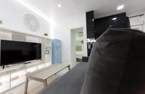 Numancia Apartment | Family-Friendly Stays at WindRose 7 – Budget Escape Awaits