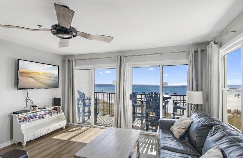 Miramar Beach House | Family-Friendly Getaway at Windancer 212 with Pool Access