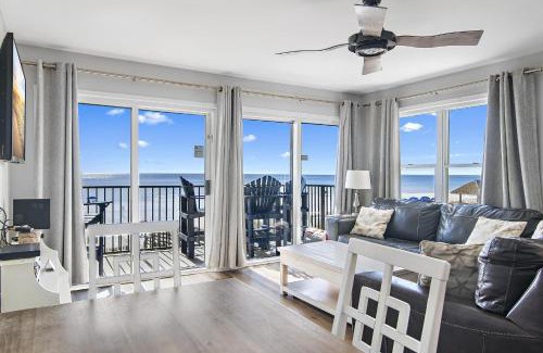 Miramar Beach House | Family-Friendly Getaway at Windancer 212 with Pool Access