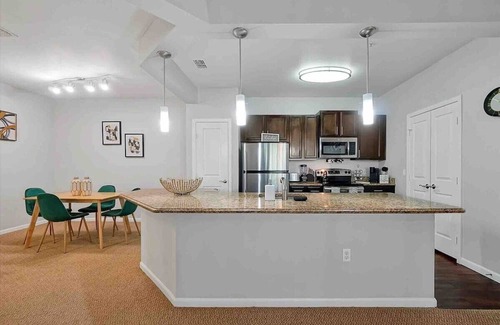 Ocoee Apartment | Top-Rated Windermere CasaMirella: 2BR with Pool & Gym