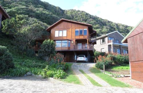 Eersterivierstrand House | Relax at Windhoek on Sea: Oceanfront Paradise Awaits