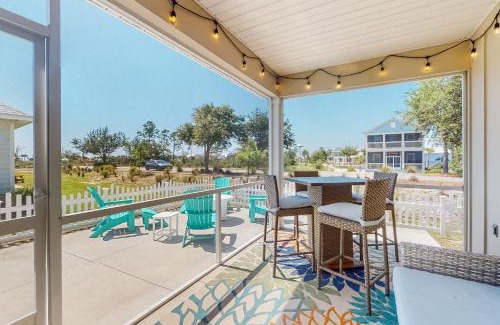 Port St. Joe House | Windmark: Exceptional Day Drinking with Pet-Friendly Amenities