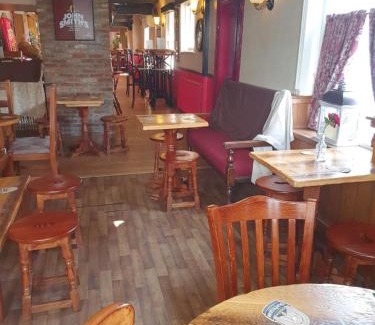 Beverley Hotel | Pet-Friendly Windmill Bed and Breakfast with Delicious Breakfast