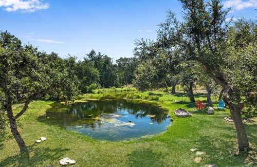 Wimberley House | Cozy Windmill Ranch - Terra Casita #2 for Families & Pets
