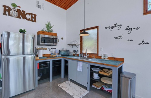 Wimberley Cabin | Windmill Ranch - Terra Casita #2 with Hot Tub & Stargazing