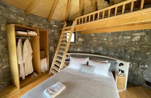 Amarinthos House | Idyllic Windmills Village Amarynthos: Guest Rated 9.8/10