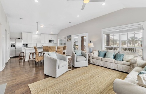 Port Bolivar House | Windsical Escape: 2-Bedroom Oasis with Gulf Views