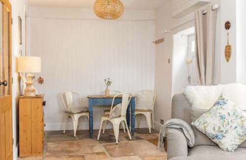 Chipping Norton House | Discover Windsor Cottage: Family-Friendly Retreat in CN