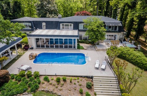 Guntersville House | Elegant Windsor Estate with Private Pool and Lake Views