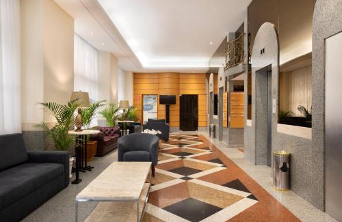 Centro Hotel | Windsor Guanabara Hotel: Relax by the Pool and Hot Tub