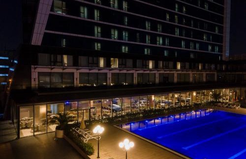 Bayrampasa Hotel | Elegant Windsor Hotel & Convention Center in Istanbul