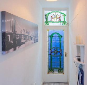 Bogside House | Eco-Friendly Stay at Windsor House - 4-Star Comfort Awaits