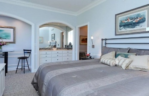Osprey Apartment | Windsor Lodge Unit 3: Beachside Studio with Pool Access