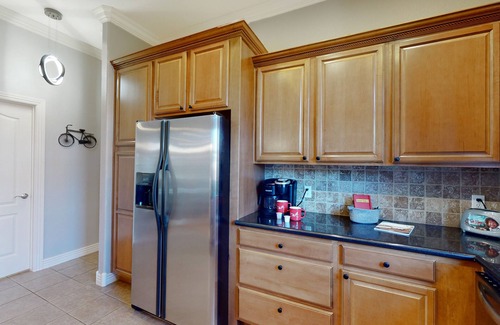 Centerton House | Windsor Retreat: Pet-Friendly Haven Near Bike Trails