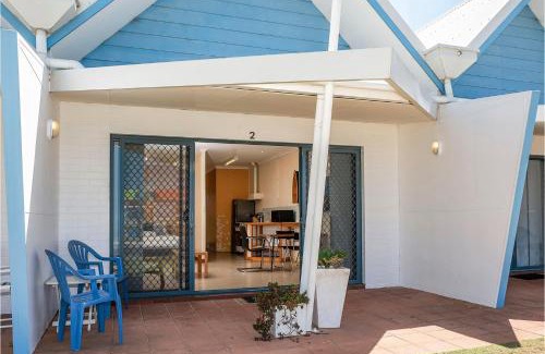 Lancelin Apartment | Pet-Friendly Retreat at Windsurfer Beach Chalet 4