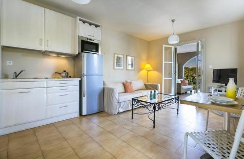 Fiskardo Apartment | Cozy Windward Suite with Oceanfront Views in Fiscardo