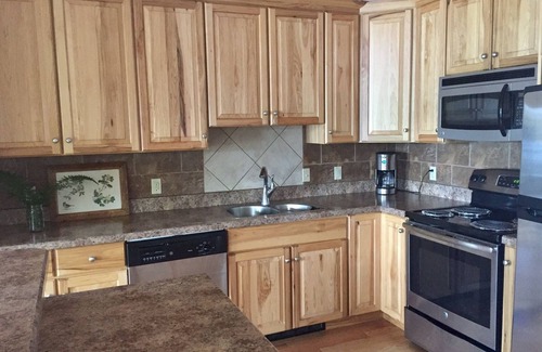 Gouldsboro House | Top-Rated Lake House: Pool, Breakfast & Breathtaking Views