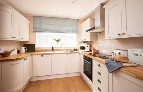 Coldstream Cottage | Windy Cottage in Coldstream, Scottish Borders - sleeping 4 guests in 2 bedrooms