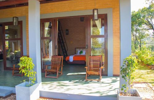 Imbulpe Cabin | Inviting Windy Hills Bungalow: Family-Friendly Retreat