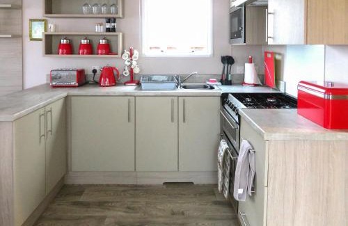 Spalding House | Pet-Friendly Windy Roost Lodge with Top-Rated Service