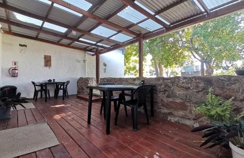 Nelson Mandela Bay Apartment | Windygates Estate Room 2: Family-Friendly Retreat with Kitchen