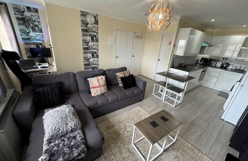 Vange House | Discover WindyS Basildon Smart Home with Ocean Views