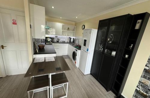 Vange House | Discover WindyS Basildon Smart Home: Rated 9.1/10