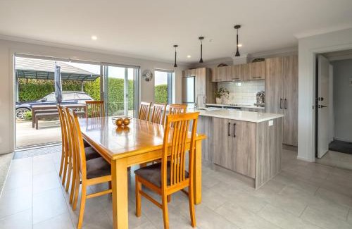 Martinborough House | Wine Country Bach