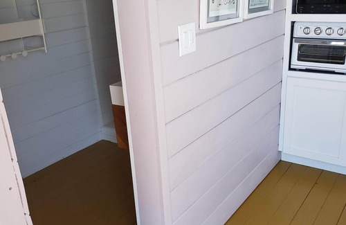 Ramona Cabin | Cozy Wine Country Cabin on 9 Acres - Pet Friendly Retreat