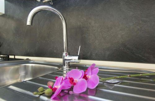 Camignone di Passirano Apartment | Relaxing Wine & Lake Retreat in Franciacorta