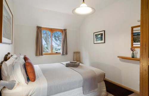 Kettering Bed & Breakfast | Top-Rated Herons Rise Vineyard Accommodation for Families