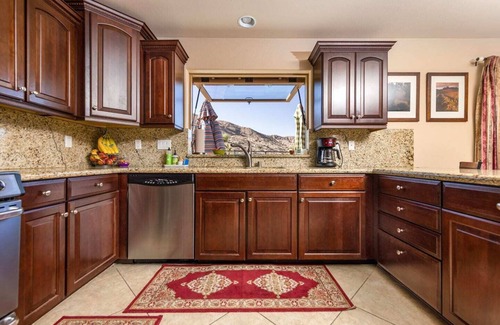 Yucca Valley House | Uncork and Unwind at the Wine Lover's Retreat - 10/10 Rated