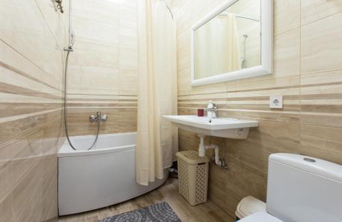 Petrovskoye Apartment | Guest Rated: 9.5 at Pushkinskaya "Wine Palette" Hotel