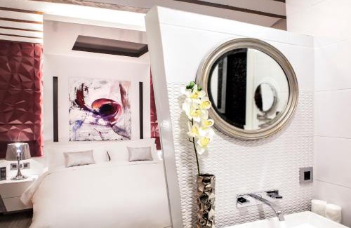 Haro Apartment | Experience Wine & Soul Suites: Top-Rated 4-Star Getaway