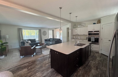 Langley House | Wine Trail Retreat