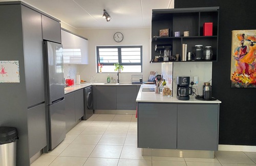 Trawal Apartment | Winelands Flat in Secure Estate w/pool & gym. Pet friendly and weekly cleaning!