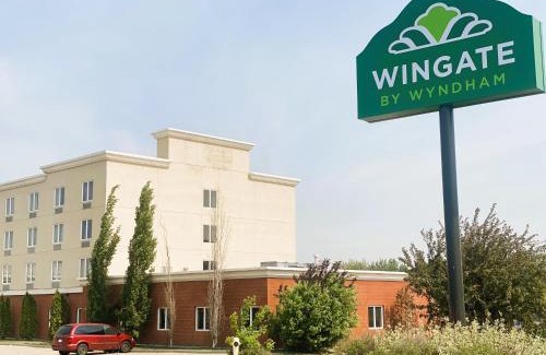 Fort Saskatchewan Hotel | Comfortable Stay at Holiday Inn Express Fort Saskatchewan