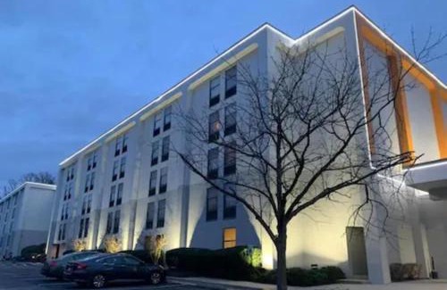 Baltimore Hotel | Convenient Stay at Wingate by Wyndham Baltimore BWI Airport