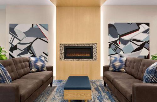 Mott Haven Hotel | Discover Wingate by Wyndham Bronx with Family-Friendly Perks