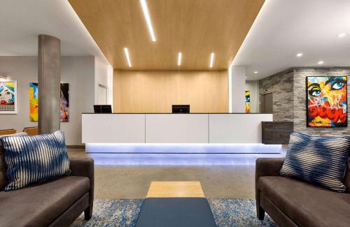 Mott Haven Hotel | Discover Wingate by Wyndham Bronx with Family-Friendly Perks