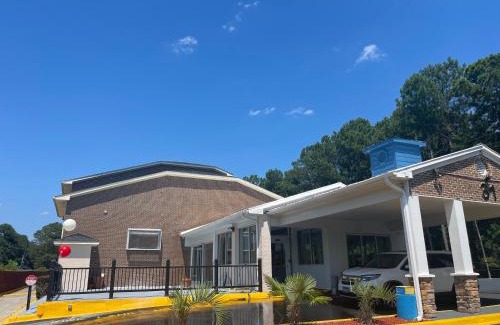 Dentsville Hotel | Budget-Friendly Stay at Wingate By Wyndham Columbia Fort Jackson