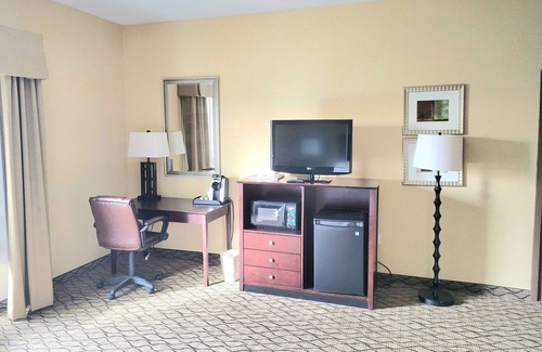 Kittanning Hotel | Highly Rated Wingate by Wyndham Kittanning with Breakfast