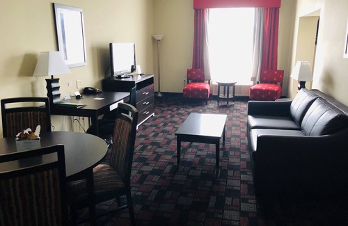 Lake Charles Hotel | Comfortable Stay at Wingate by Wyndham Lake Charles Casino Area