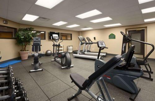 Little Rock Hotel | Discover Wingate by Wyndham Little Rock with Pool Access