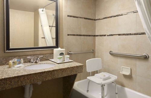 Little Rock Hotel | Discover Wingate by Wyndham Little Rock: Pool & Spa Awaits