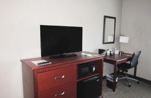 Shreveport Hotel | Convenient Stay at Wingate by Wyndham Shreveport Airport